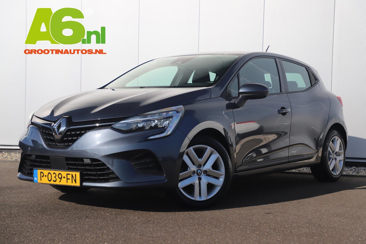 Renault Clio - 1.0 TCe Zen Navigatie Carplay Android Airco Cruise Parkeersensor LED - AutoWereld.nl