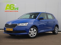Skoda Fabia - 1.0 Active Trekhaak Radio Bluetooth Airco Cruise Control Elektrische Ramen
