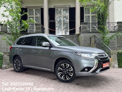 Mitsubishi Outlander - PHEV Instyle Autom Navi Camera 360C Xenon Leder Stoelverw Climate Cruise Ctr Full Options