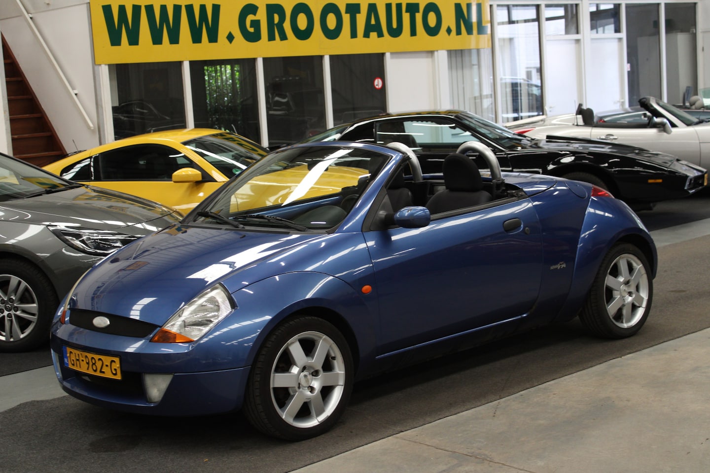 Ford Streetka - 1.6 Lichtmetalen velgen, Stuurbekrachtiging - AutoWereld.nl