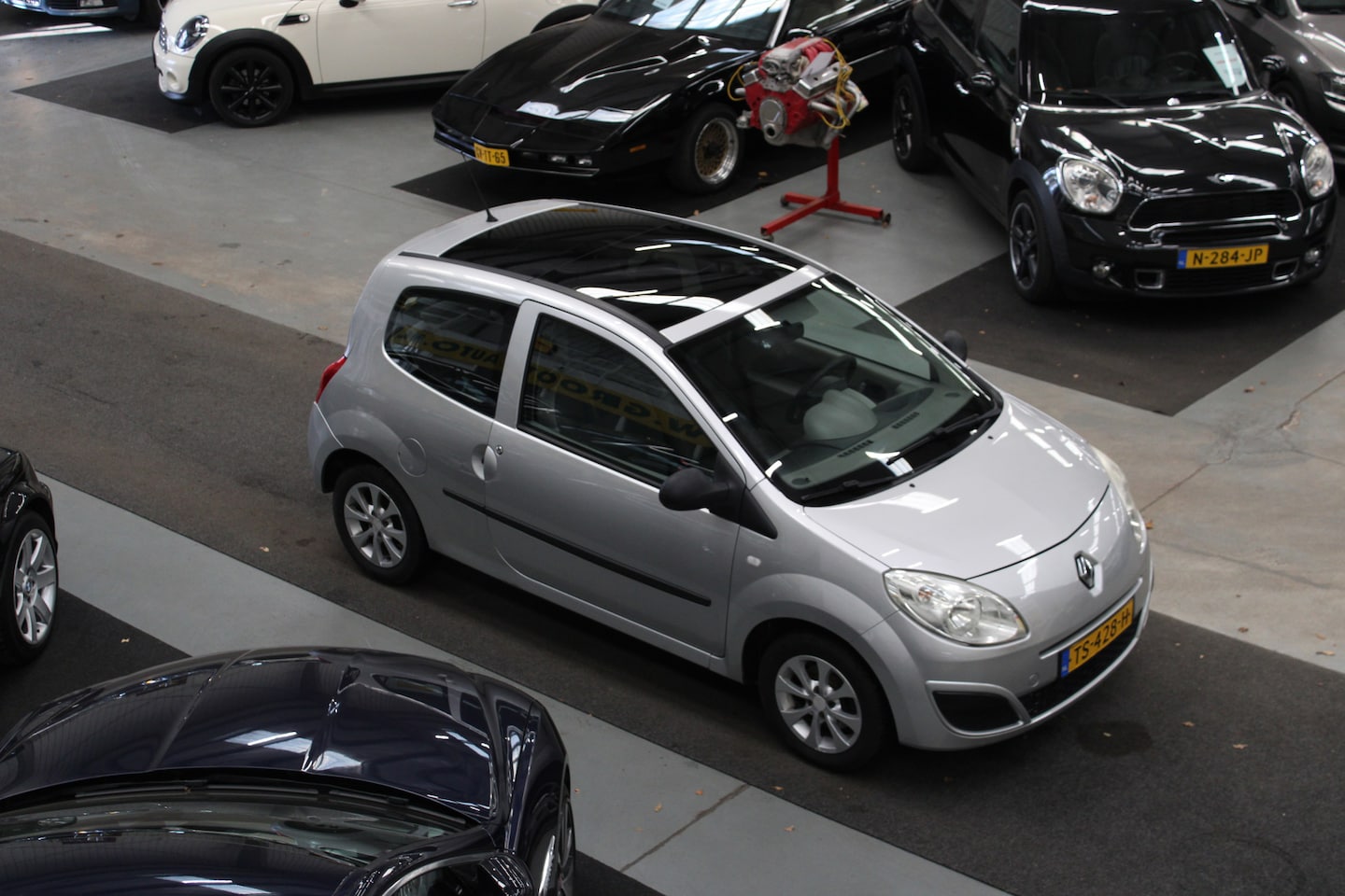 Renault Twingo - 1.2 Dynamique Panoramadak, Airco, Isofix, Stuurbekrachtiging - AutoWereld.nl