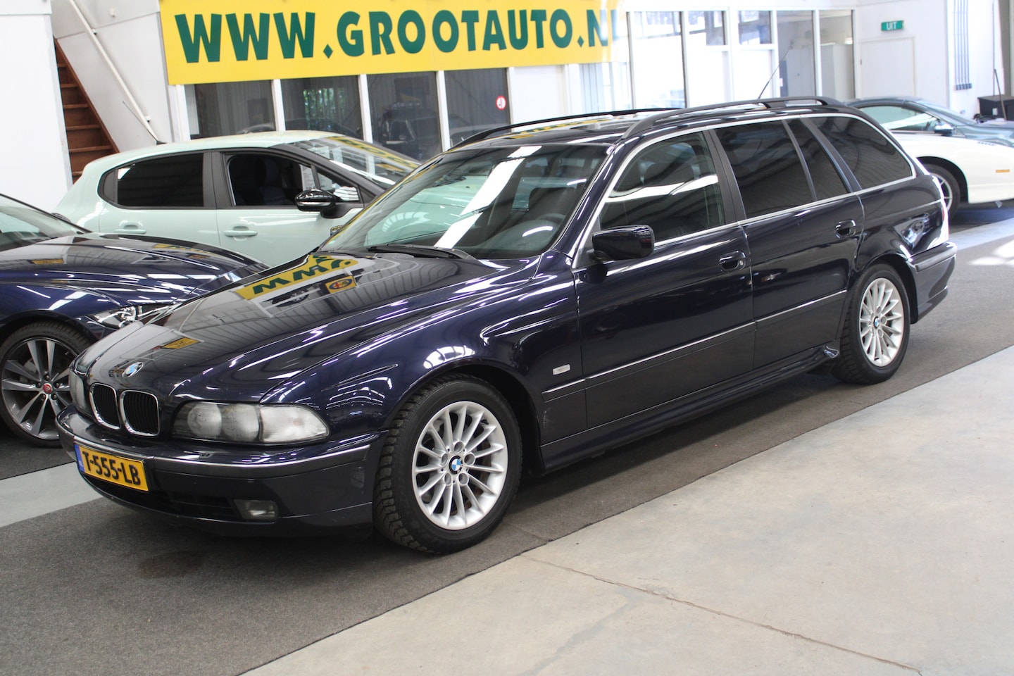 BMW 5-serie Touring - 520i Airco, Schuif-/Kanteldak, Stuurbekrachtiging - AutoWereld.nl