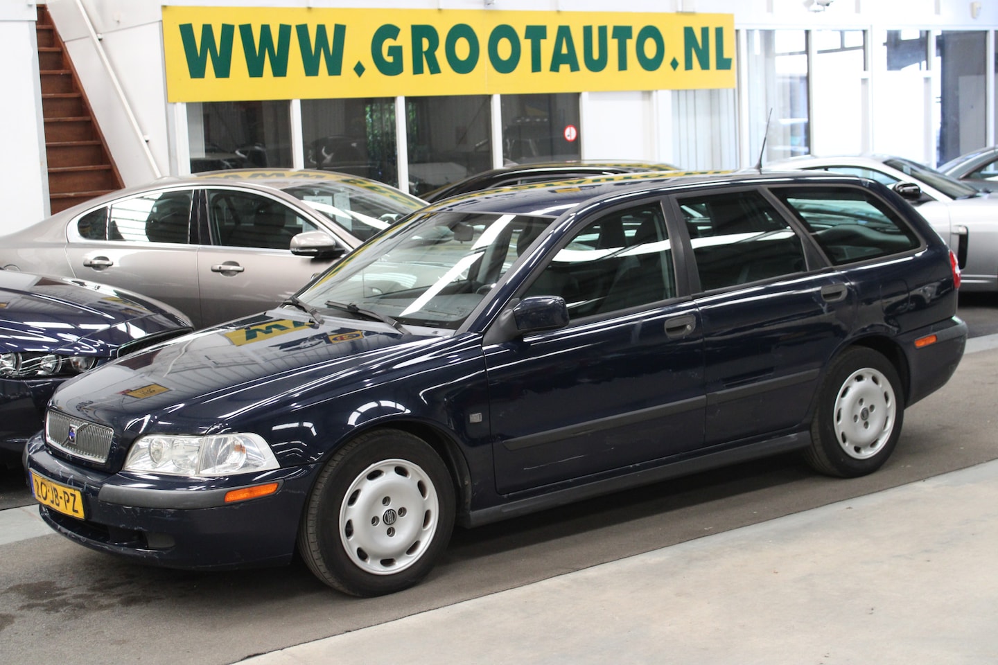 Volvo V40 - 1.6 Airco, Stuurbekrachtiging - AutoWereld.nl
