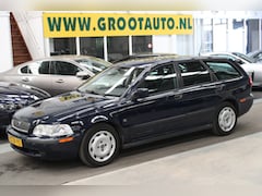 Volvo V40 - 1.6 Airco, Stuurbekrachtiging