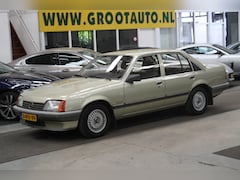 Opel Rekord - LS 1.8 S Stuurbekrachtiging, Trekhaak