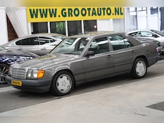 Mercedes-Benz 200-500 (W124) - 230 E Automaat NAP, Airco, Schuif-/Kanteldak elek., Trekhaak