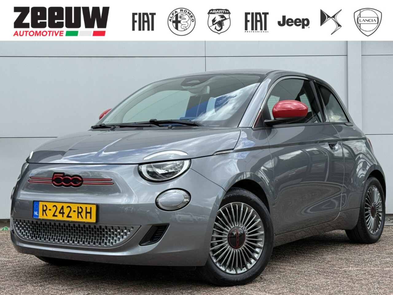Fiat 500 - RED 42 kWh | Navi | Carplay | Winter | 16" - AutoWereld.nl