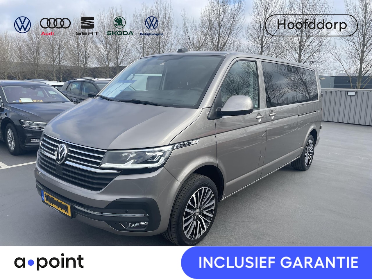 Volkswagen Transporter - 2.0 TDI L2H1 28 204pk DSG|BULLI|  Navi| Leer| trekhaak| 18'LM-velgen| Camera - AutoWereld.nl
