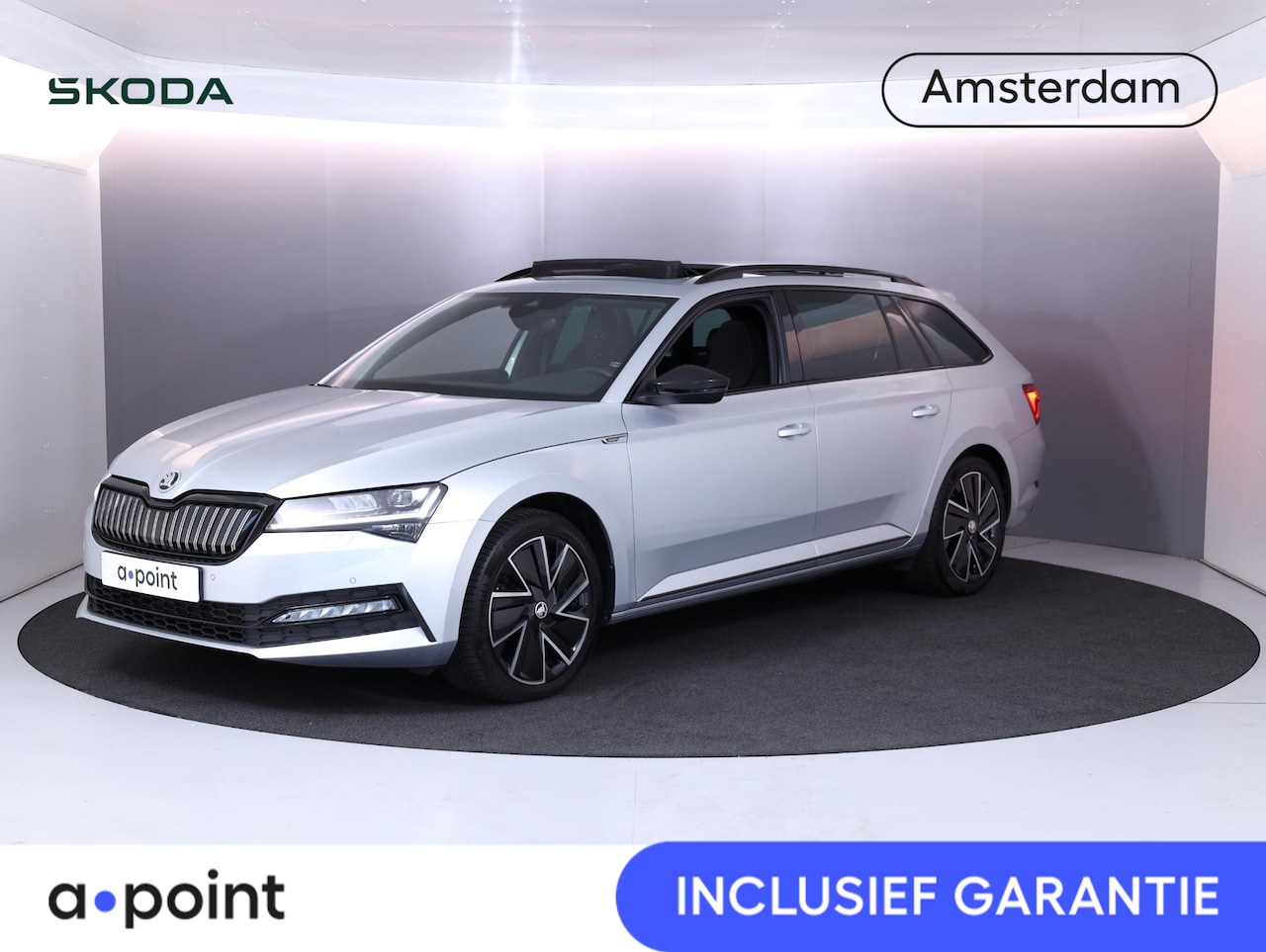Skoda Superb Combi - 1.4 TSI iV Sportline Business 218 pk | Verlengde garantie | Navigatie | Panoramadak | Park - AutoWereld.nl
