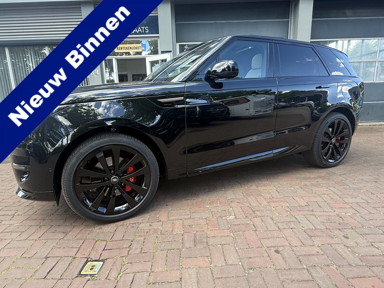 Land Rover Range Rover Sport - 3.0 P460e PHEV Dynamic HSE | 470pk | 2025 | 1e Eigenaar | Full Options | 23” | Massage | T - AutoWereld.nl
