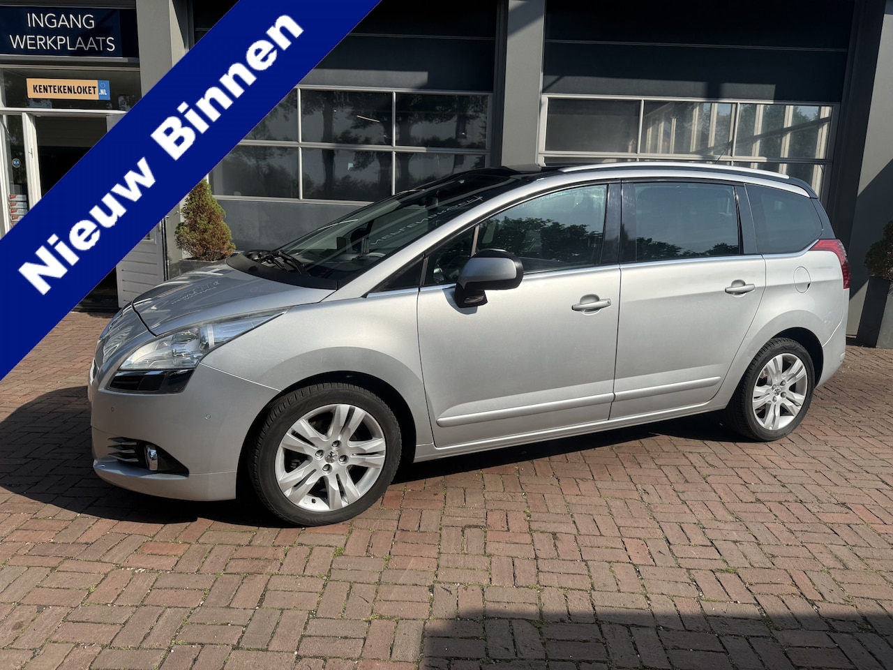Peugeot 5008 - 1.6 THP GT 5p. Hoge Zit Ideale gezinswagen Nu voor 4450 vol optie - AutoWereld.nl