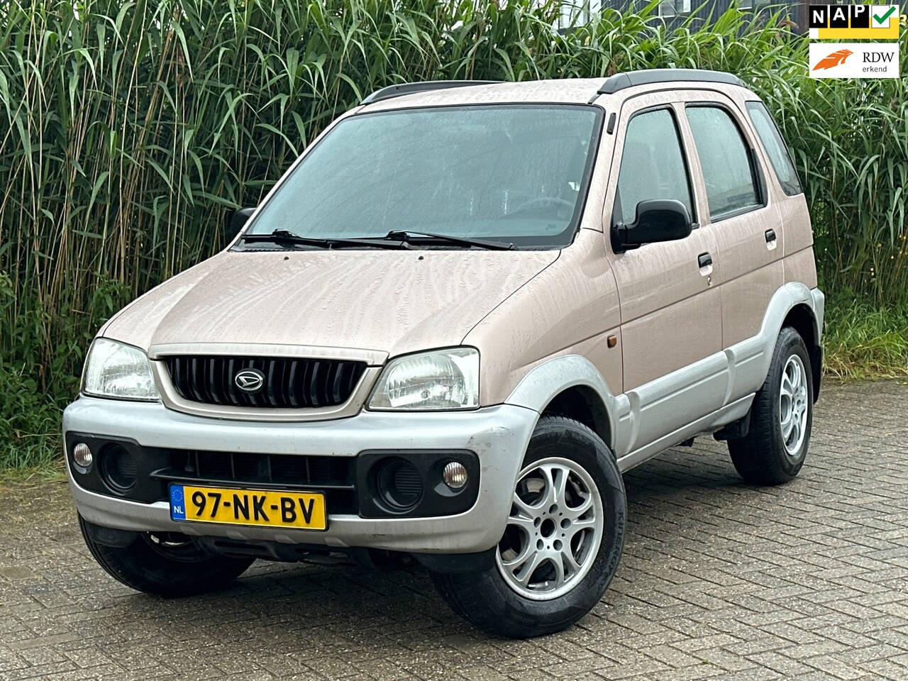 Daihatsu Terios - 1.3 DX Airco 5D Nieuwe Apk - AutoWereld.nl