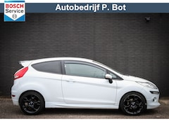 Ford Fiesta - 1.6 Metal Net binnen; wordt nog klaargemaakt