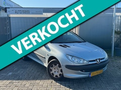 Peugeot 206 - 1.1 XR - Elektr. ramen - APK 11-25