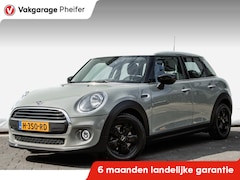 MINI One - 1.5 102pk Business Edition Full map navigatie/ Stoelverwarming/ Carplay/ Pdc/ Cruise contr