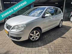 Volkswagen Polo - 1.2-12V Trendline | AIRCO | 12MND GARANTIE |CRUISE |LMV |