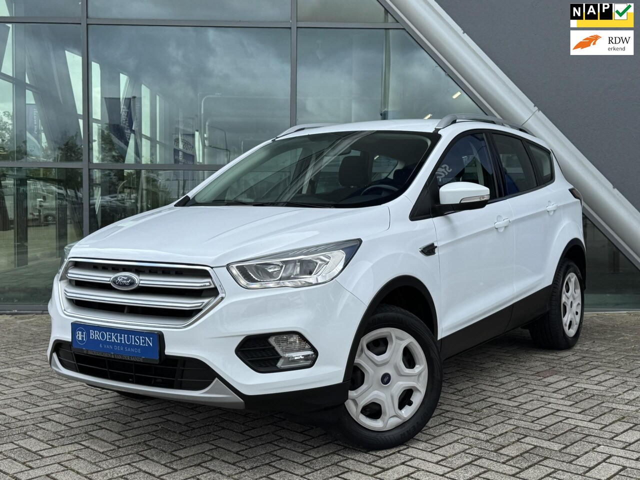 Ford Kuga - 1.5 EcoBoost Trend Ultimate Camera / Navigatie / Crusie Control - AutoWereld.nl