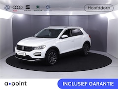 Volkswagen T-Roc - 1.5 TSI Style 150 pk Automaat (DSG) | Navigatie | Autom. airco | Parkeersensoren | Achteru