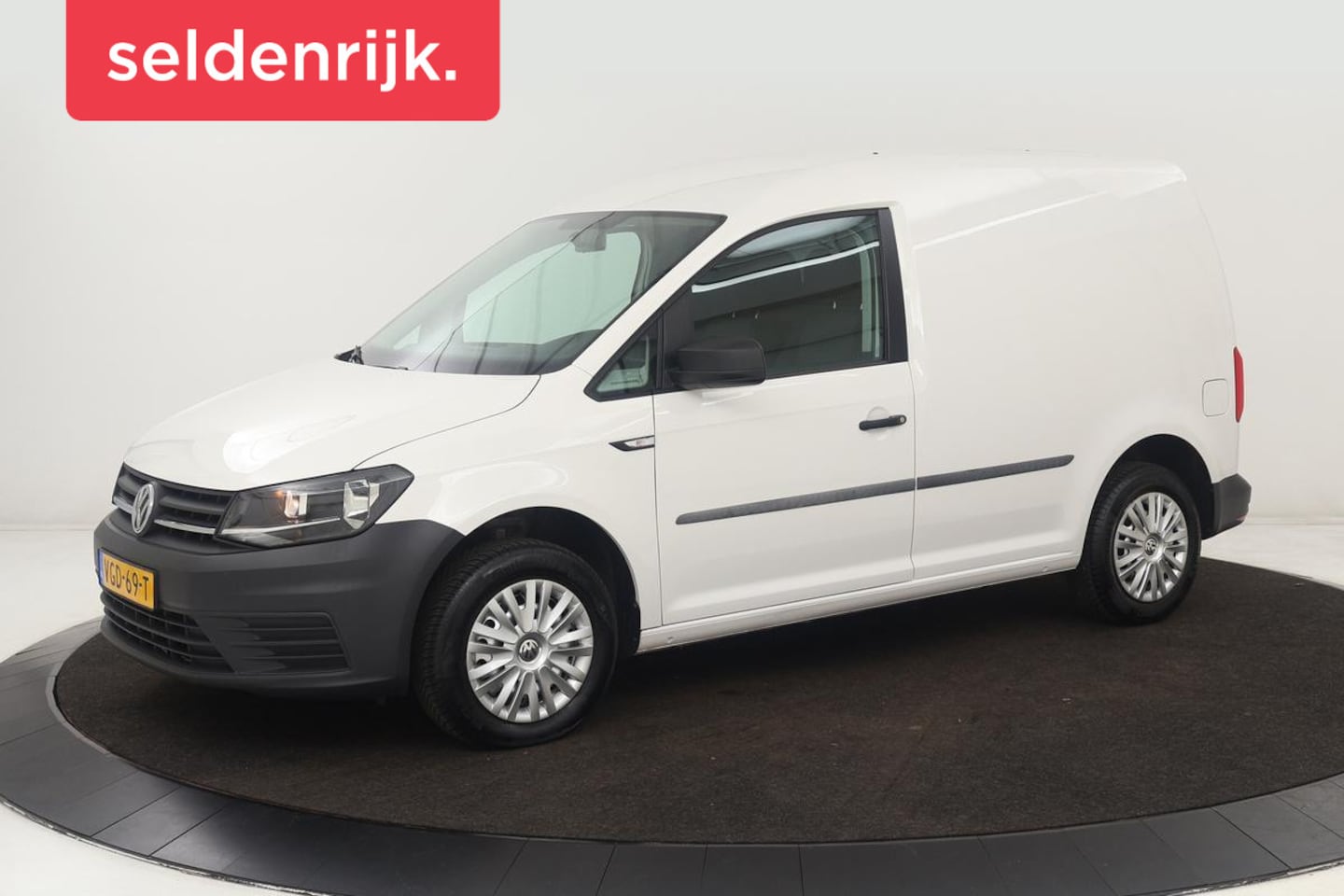 Volkswagen Caddy - 2.0 TDI L1H1 Trendline | Trekhaak | Carplay | Navigatie | Airco | Elektrische ramen - AutoWereld.nl