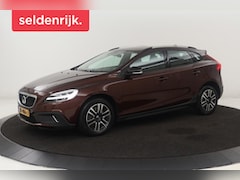 Volvo V40 Cross Country - 2.0 T4 Momentum | Automaat | Stoelverwarming | Trekhaak | Camera | Full LED | Navigatie |