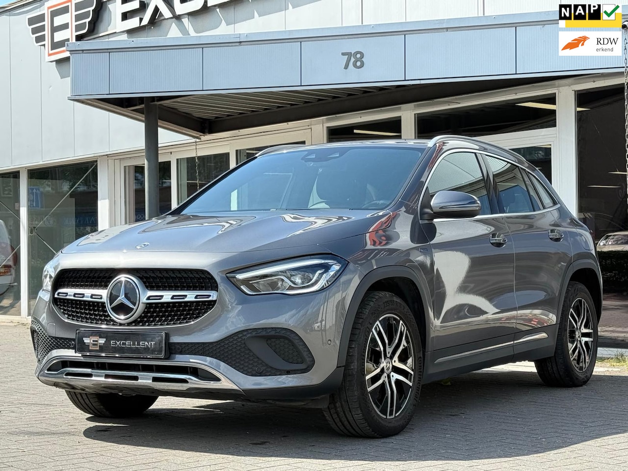 Mercedes-Benz GLA-Klasse - 250 e Business Solution | Sfeerverlichting - AutoWereld.nl