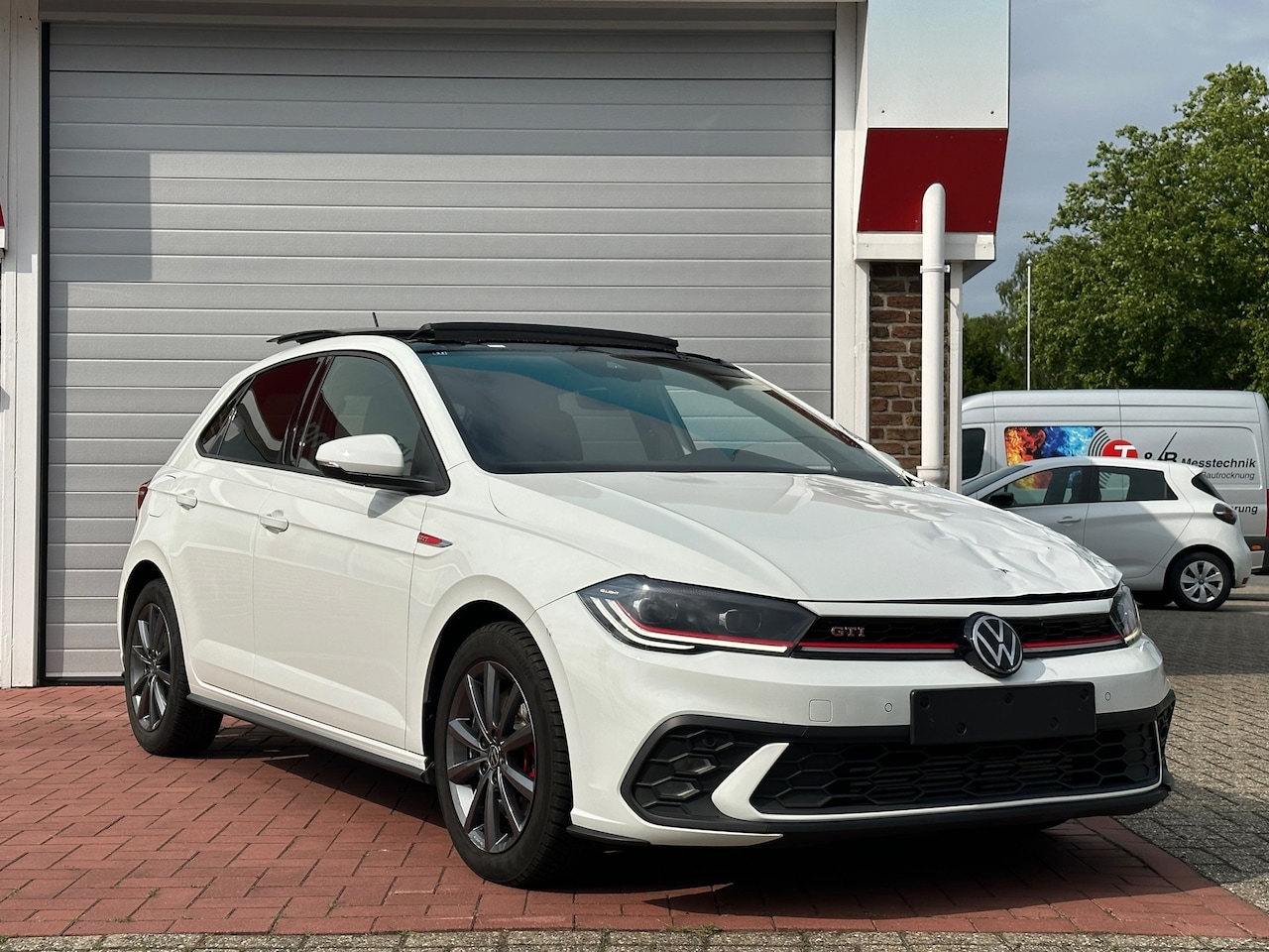 Volkswagen Polo - 2.0 TSI GTI 2023 Panorama 1ste eigenaar - AutoWereld.nl