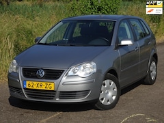 Volkswagen Polo - 1.2 Trendline 5DRS NAP/AIRCO/APK 15-06-2026