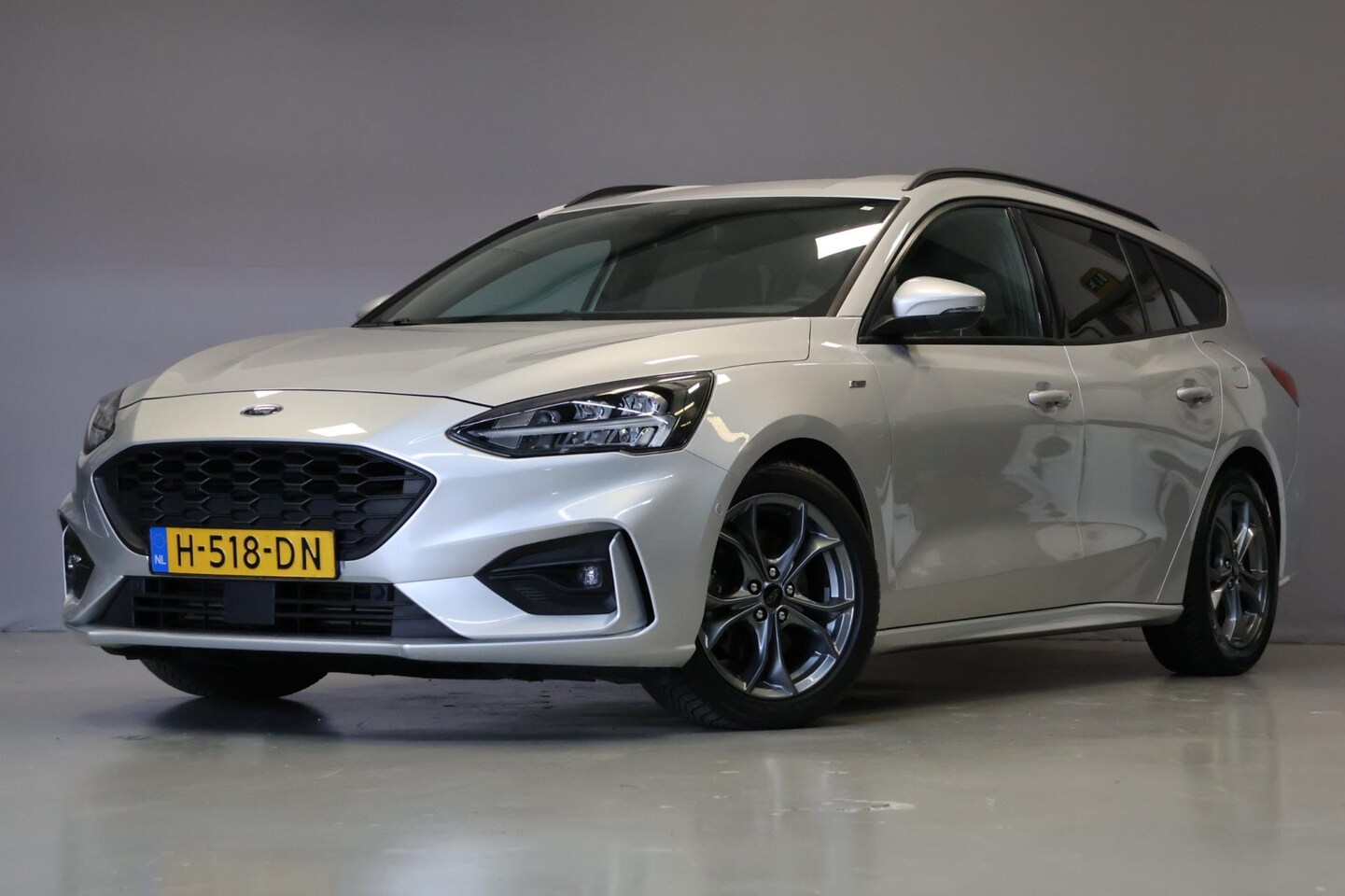 Ford Focus Wagon - 1.5 EcoBoost 182pk ST Line Business|Carplay|Climate| - AutoWereld.nl