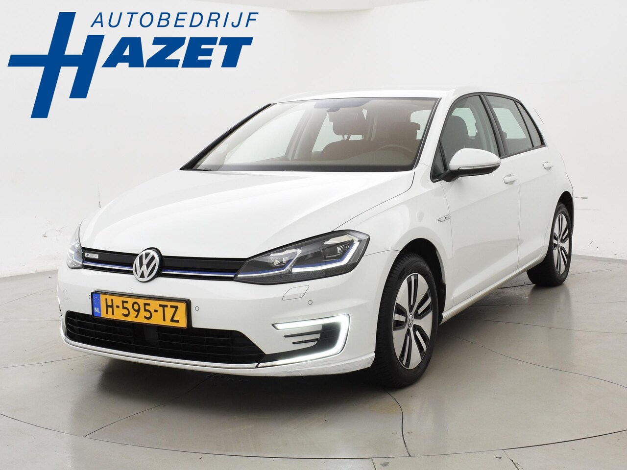 Volkswagen e-Golf - E-DITION *BTW* + CARPLAY | ADAPTIVE CRUISE | CARPLAY - AutoWereld.nl