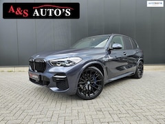 BMW X5 - XDrive45e M Sport 394pk Panoramadak Luchtvering Camera Leder Sfeerverlichting