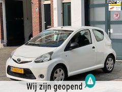 Toyota Aygo - 1.0 VVT-i Access-elek ramen-1 jaar apk