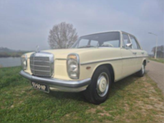 Mercedes-Benz 200-280 (W115) - 230