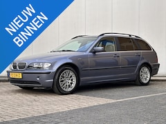 BMW 3-serie Touring - 320i l 6-Cilinder l Bijzonder netjes l Youngtimer l