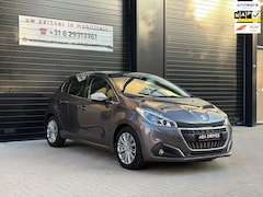 Peugeot 208 - 1.2 PureTech Blue Lease Executive Volledig Onderhouden | Apple CarPlay | Navigatie | Cruis