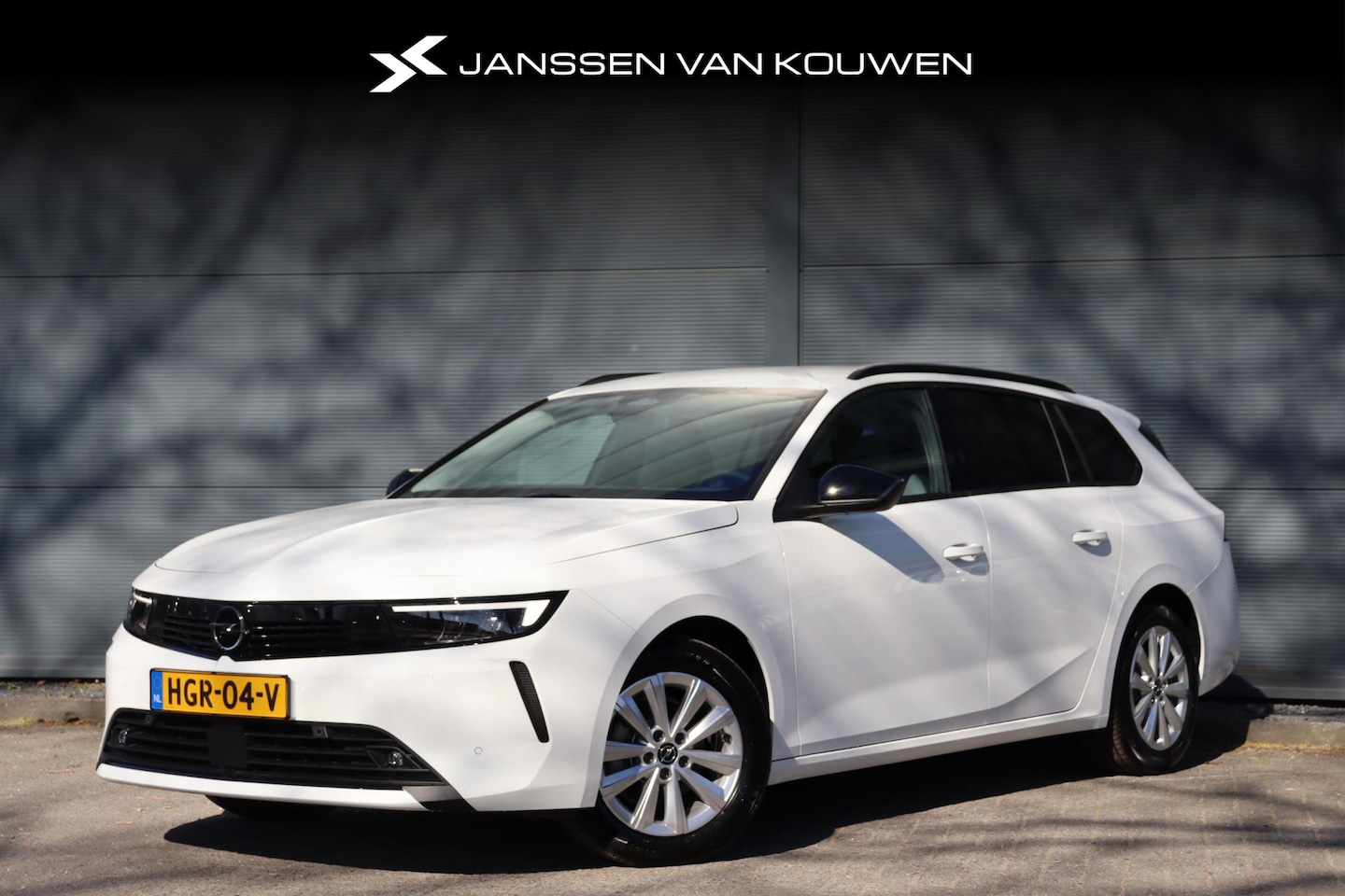 Opel Astra Sports Tourer - 1.2 Turbo Business Edition 1.2 Turbo Business Edition - AutoWereld.nl