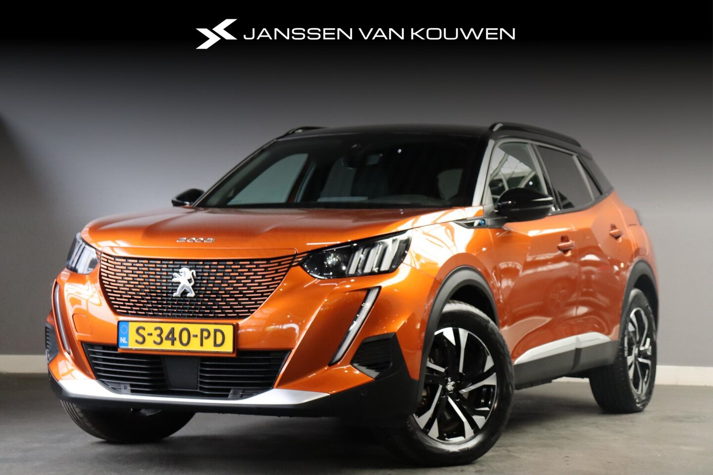 Peugeot e-2008 - EV GT 50 kWh SOH 97% Apple Carplay Climate Control LED Koplampen - AutoWereld.nl