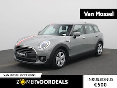MINI Clubman - 1.5 Cooper Business Edition Achteruitrijcamera | Apple Carplay/Android Auto | Stoelverwarm