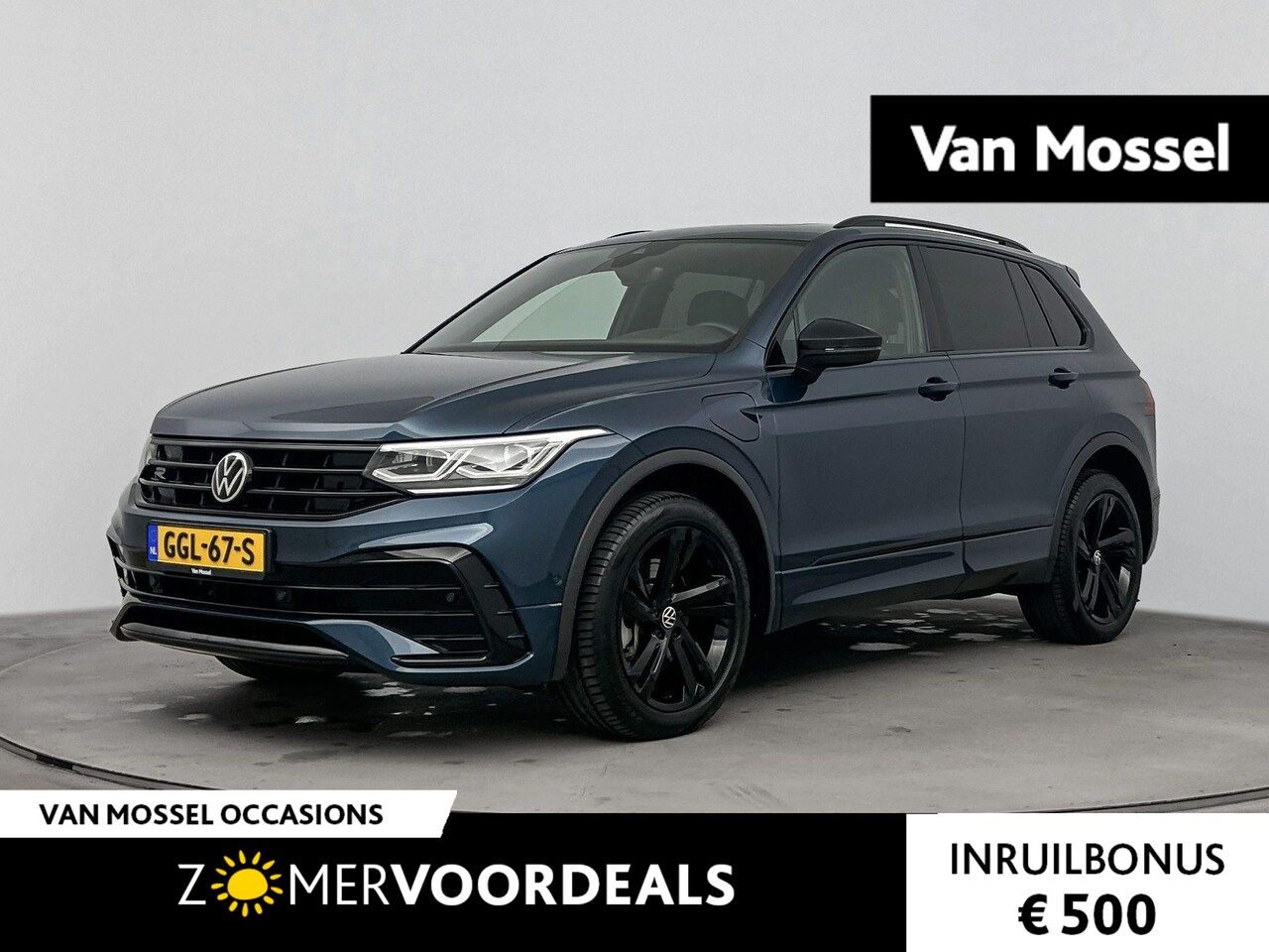 Volkswagen Tiguan - 1.4 TSI eHybrid R-Line Business+ | Automaat | PANORAMADAK | Winterpakket | Dodehoeksensor - AutoWereld.nl