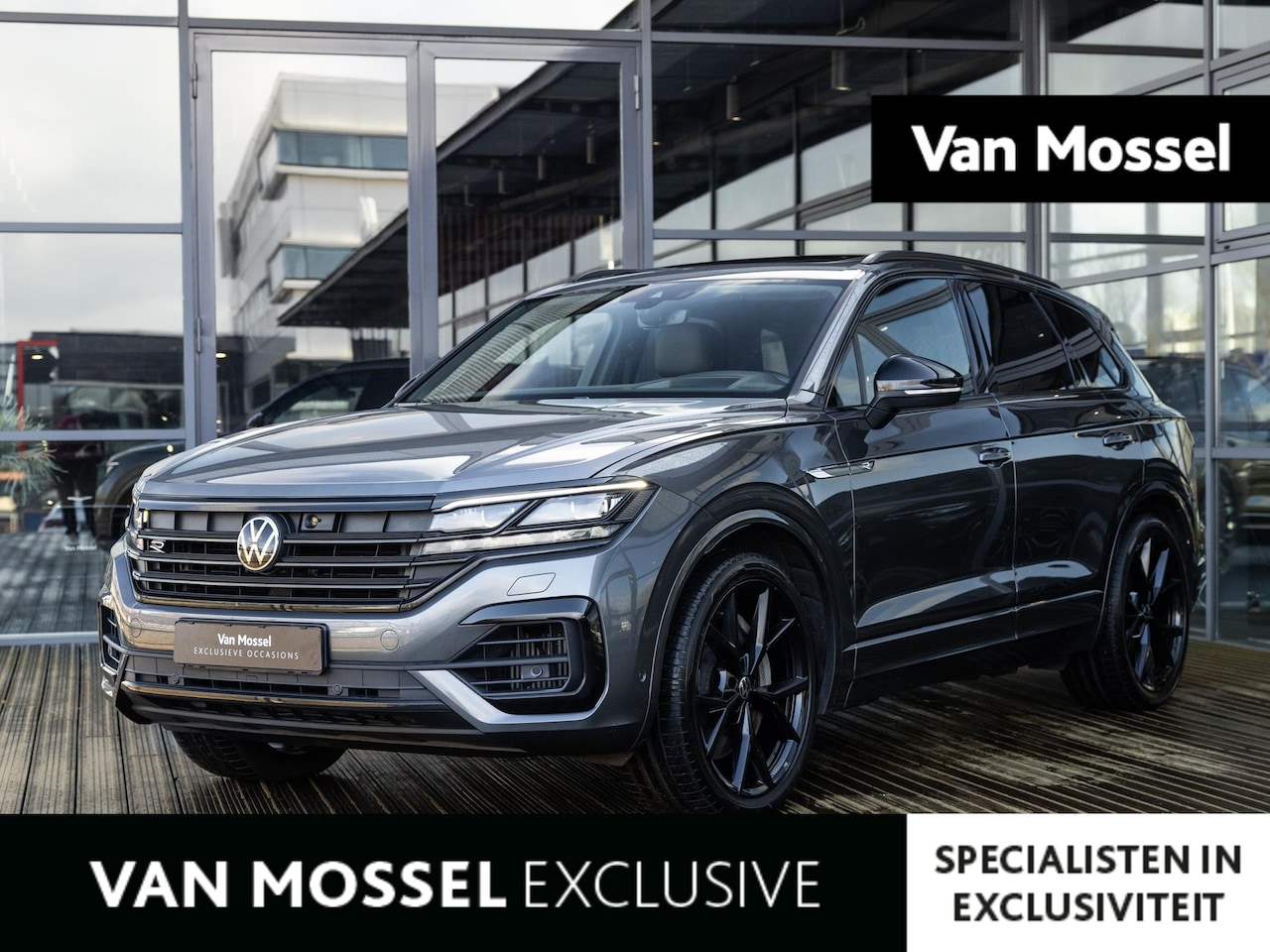 Volkswagen Touareg - 3.0 TSi 4MOTION R |  eHybrid | PANORAMADAK | HEAD UP DISPLAY | BLACK STYLE | MATRIX | DYNA - AutoWereld.nl