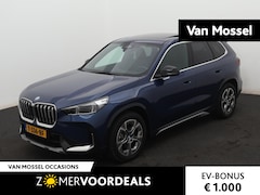 BMW iX1 - xDrive30 Launch Edition 67 kWh | PANORAMADAK | HARMAN-KARDON AUDIO | 360-CAMERA | LEDER |