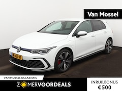 Volkswagen Golf - GTE 1.4 eHybrid 245pk DSG | Navigatie | Sfeerverlichting | Stoel + Stuurverwarming | Adapt