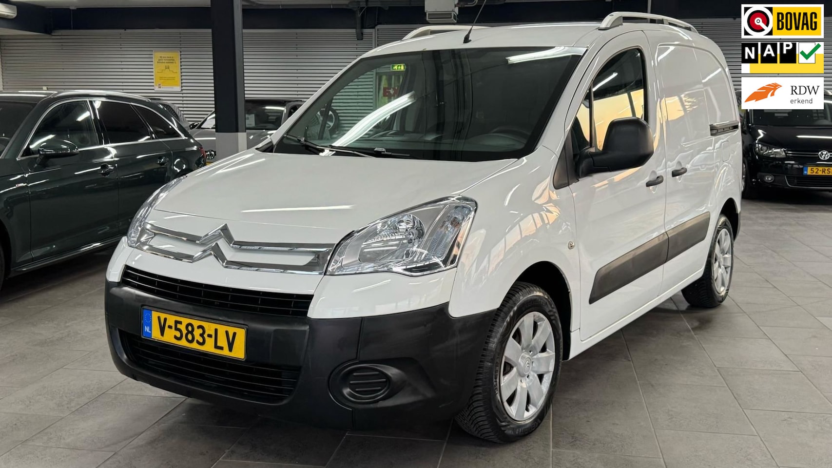 Citroën Berlingo - 1.6i 500 Club 3-zits airco 2 X schuifdeuren parkeersensoren elektrische pakket marge geen - AutoWereld.nl