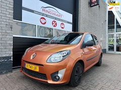 Renault Twingo - 1.2 Authentique met JAAR APK