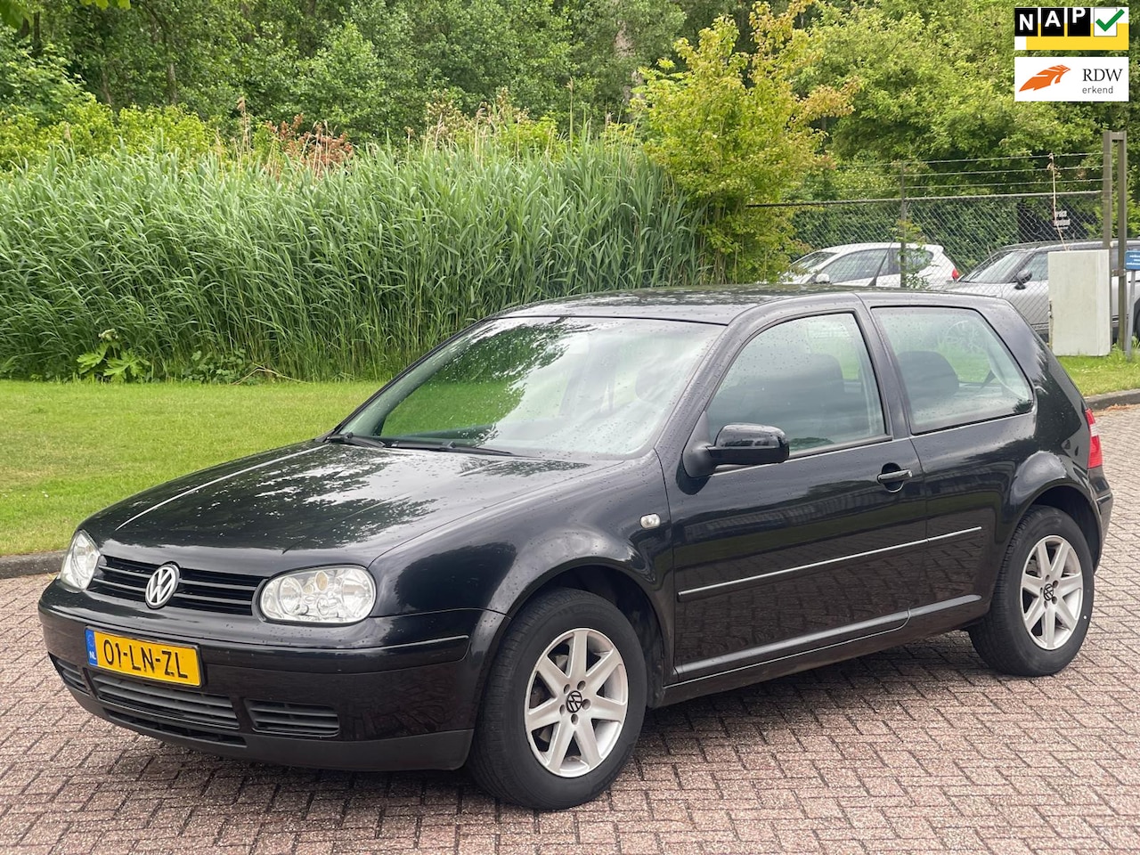 Volkswagen Golf - 1.6-16V Oxford/AIRCO/ELECRAMEN VOOR/TREKHAAK - AutoWereld.nl