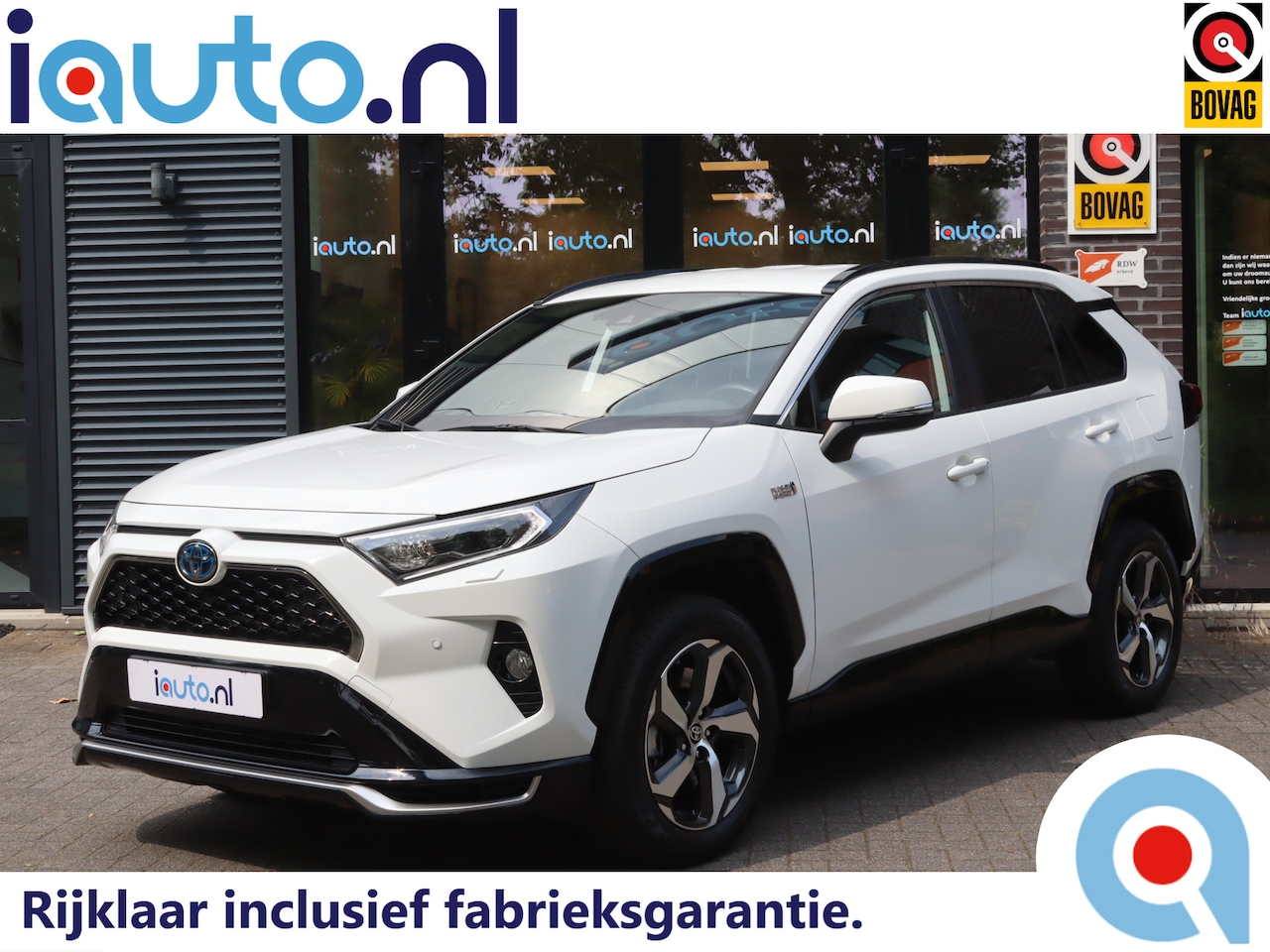Toyota RAV4 - 2.5 Plug-in Hybrid AWD Business LED/ACC/Camera/Keyless/Elek. stoel/App-Connect/DAB - AutoWereld.nl
