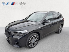 BMW X1 - xDrive25e M-SPORT * LED, NAVI+, HALF-LEDER, HuD, ALARM, KEYLESS, 19-inch LMV * 1e EIG - UN