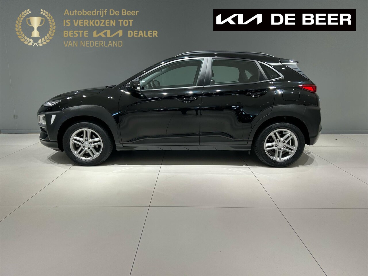 Hyundai Kona - 1.0 T-GDI 120pk 2WD Climate Controle Navigatie Trekhaak - AutoWereld.nl