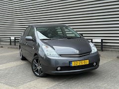 Toyota Prius - 1.5 VVT-i Tech Edition CRUISE°LEER°KEYLESS°106000 KM°JBL°NETJES