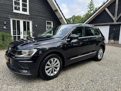 Volkswagen Tiguan - 1.4 TSI Comfortline Business