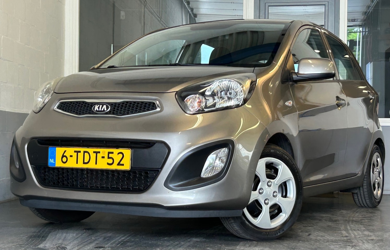 Kia Picanto - 1.2 CVVT Comfort Pack|NAP|APK01-26|Automaat|Airco|5Deurs| - AutoWereld.nl